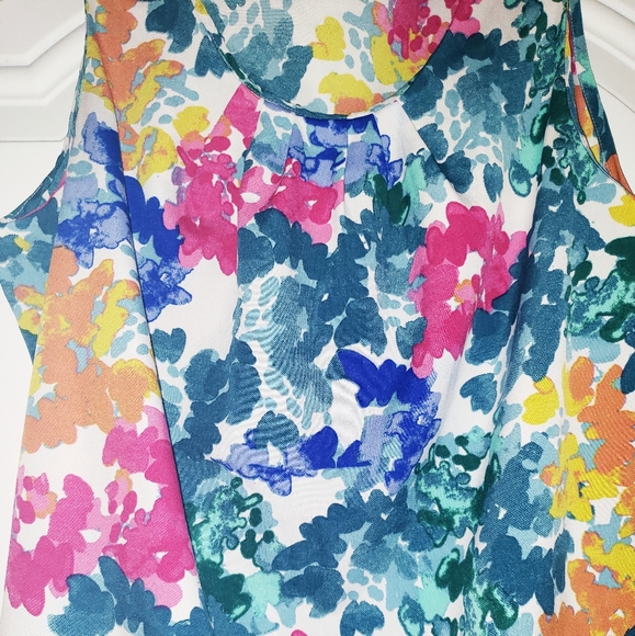 Banana Republic shell top